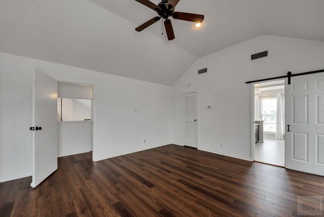 1302 Tiki Drive, Tiki Island, TX 77554