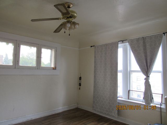 1133 E 81st Place, Chicago, IL 60619