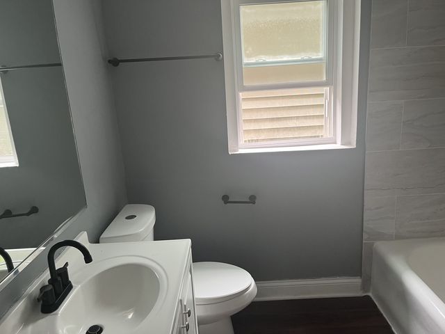 1133 E 81st Place, Chicago, IL 60619