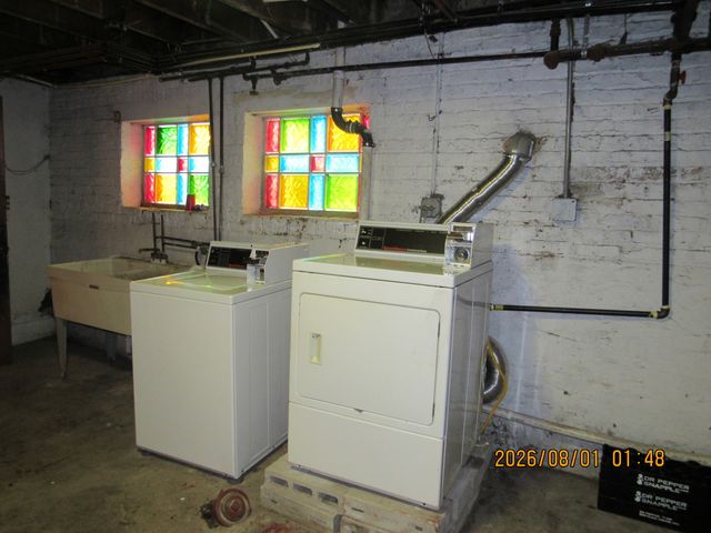 1133 E 81st Place, Chicago, IL 60619