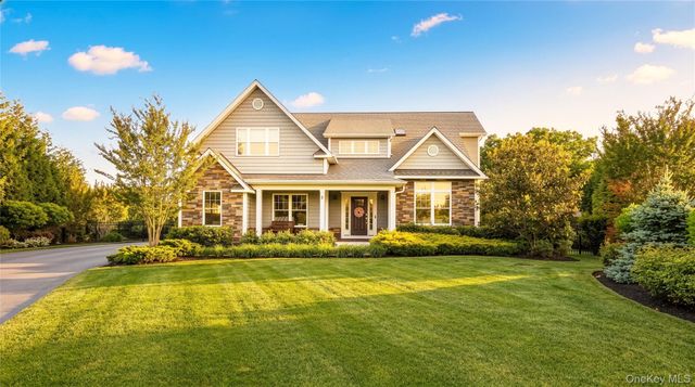 38 Blackberry Lane, Center Moriches, NY 11934