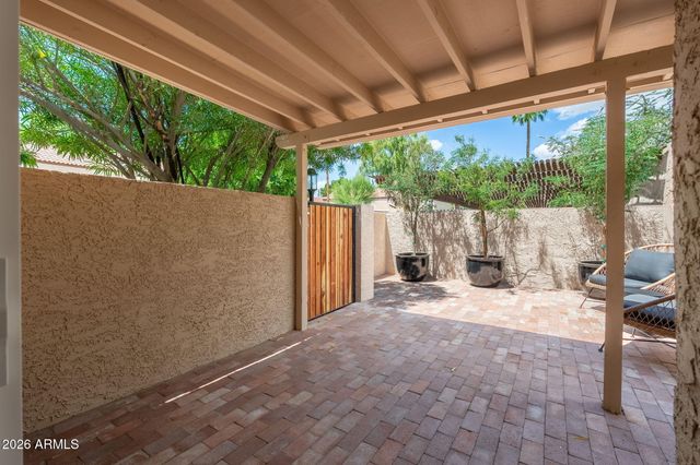 4530 E RHONDA Drive, Phoenix, AZ 85018