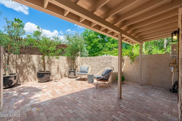 4530 E RHONDA Drive, Phoenix, AZ 85018