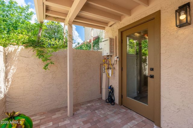 4530 E RHONDA Drive, Phoenix, AZ 85018