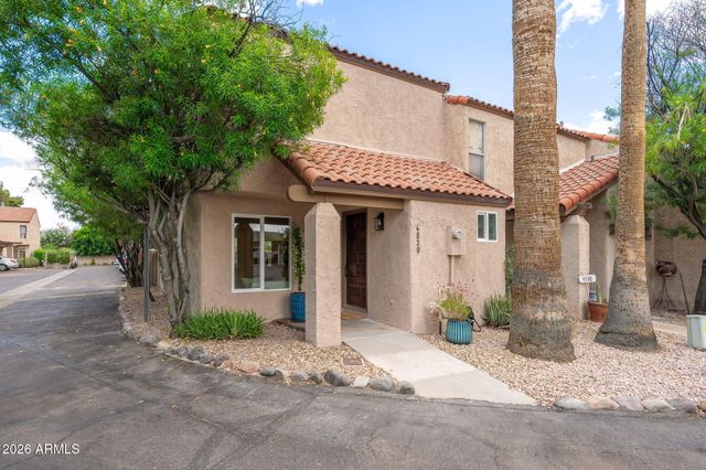 4530 E RHONDA Drive, Phoenix, AZ 85018