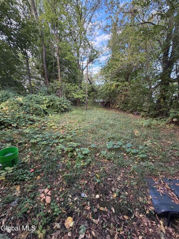 279 Livingston Avenue, Albany, NY 12210