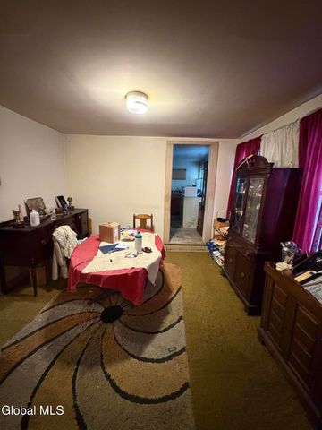 279 Livingston Avenue, Albany, NY 12210