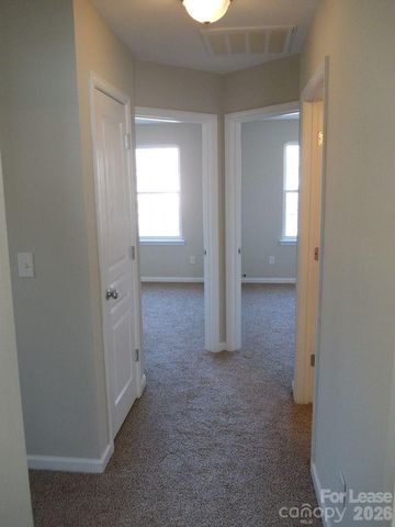 8488 Chaceview Court, Charlotte, NC 28269
