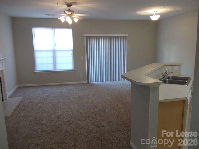 8488 Chaceview Court, Charlotte, NC 28269