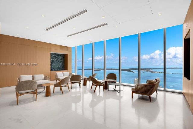 300 Biscayne Blvd Way 1005, Miami, FL 33131