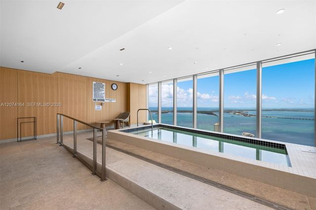 300 Biscayne Blvd Way 1005, Miami, FL 33131