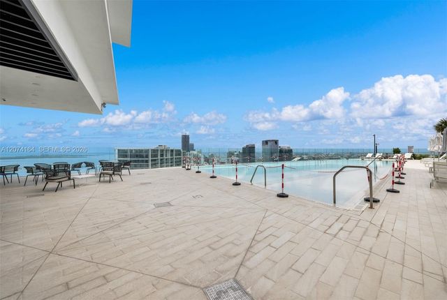 300 Biscayne Blvd Way 1005, Miami, FL 33131