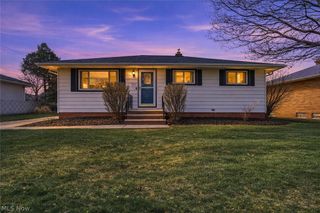 5314 Dartmouth Drive, Parma, OH 44129