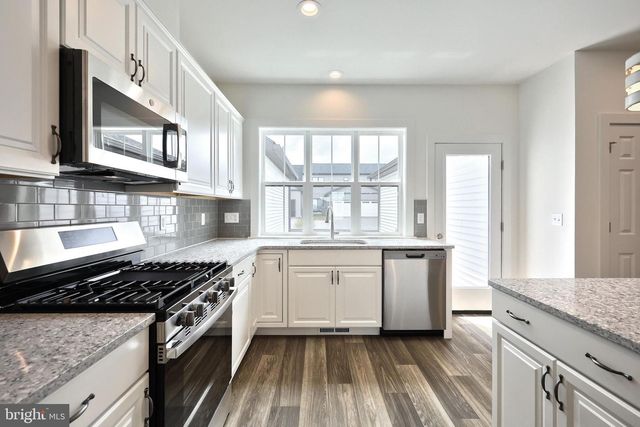 104 MADISON DR, Mechanicsburg, PA 17055