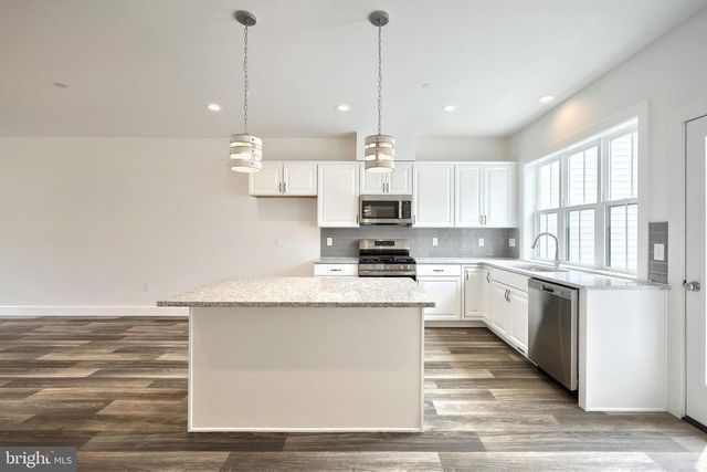 104 MADISON DR, Mechanicsburg, PA 17055