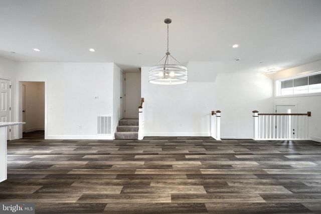 104 MADISON DR, Mechanicsburg, PA 17055