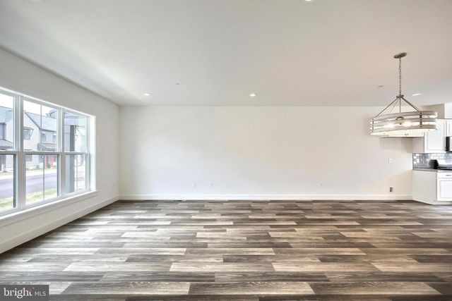 104 MADISON DR, Mechanicsburg, PA 17055