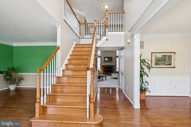 49 BROOKS RD, Moorestown, NJ 08057