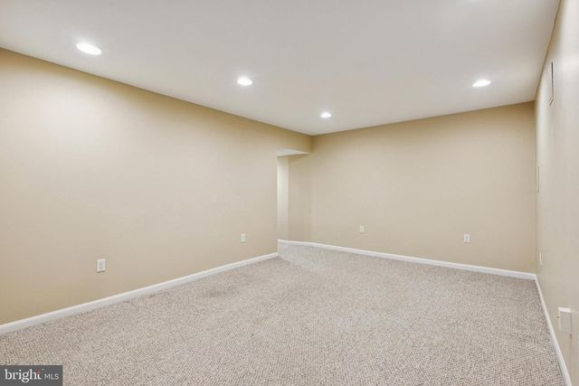 49 BROOKS RD, Moorestown, NJ 08057