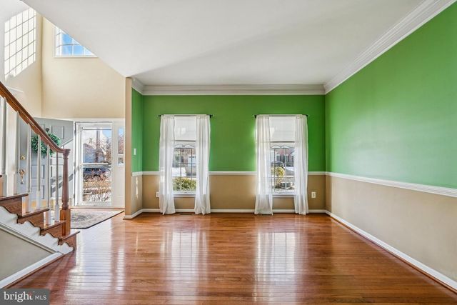 49 BROOKS RD, Moorestown, NJ 08057