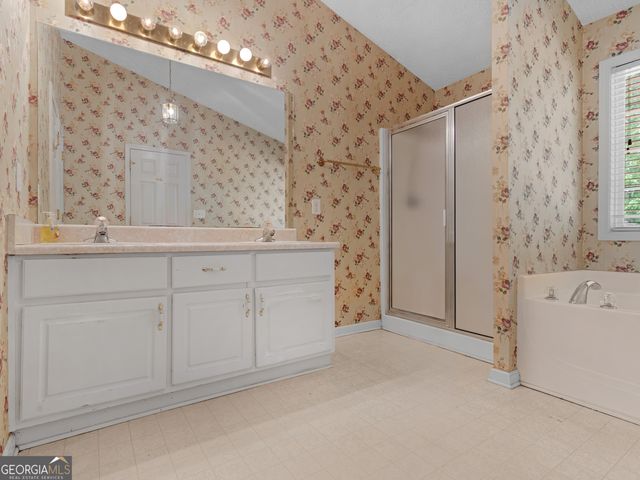 75 Pebble Drive, Covington, GA 30016