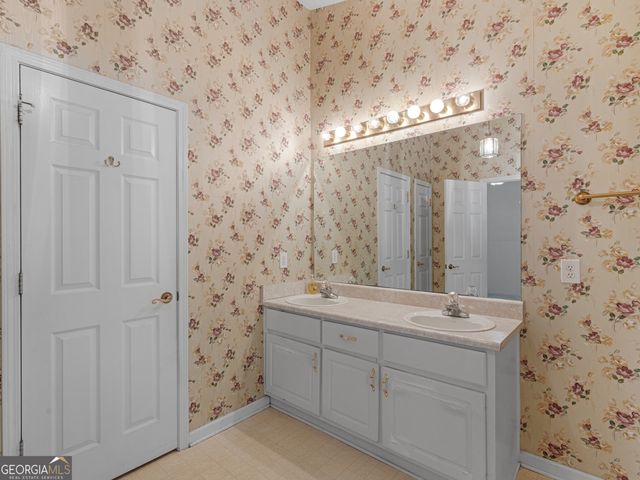 75 Pebble Drive, Covington, GA 30016