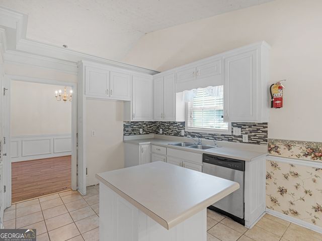 75 Pebble Drive, Covington, GA 30016