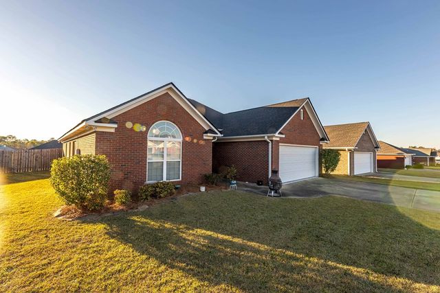 127 Lee Road 2141, Phenix City, AL 36870