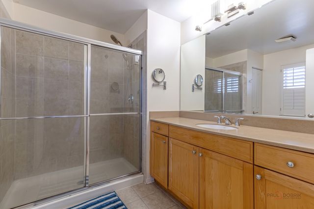 2498 Waterbury Lane, Buffalo Grove, IL 60089