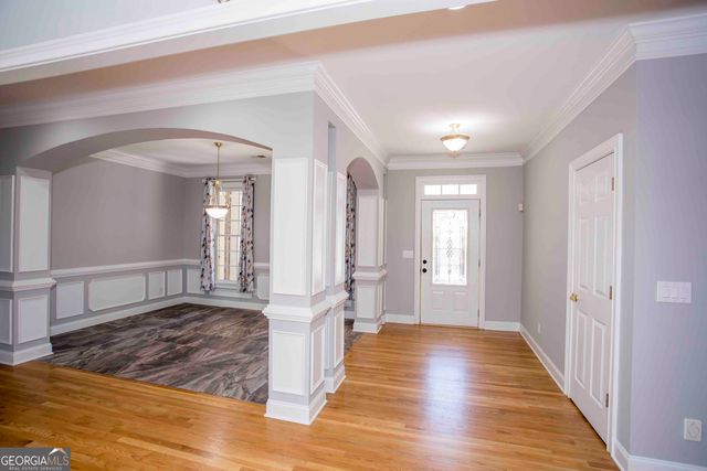 31 Rocky Circle NE, White, GA 30184