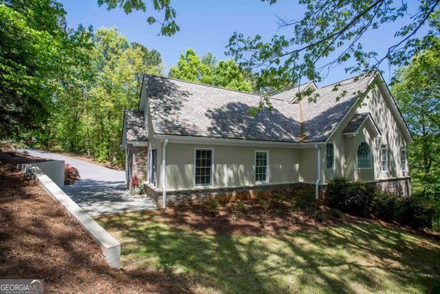 31 Rocky Circle NE, White, GA 30184