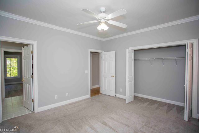 31 Rocky Circle NE, White, GA 30184