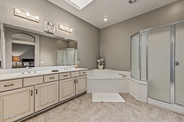 15821 W HURON Drive, Sun City West, AZ 85375