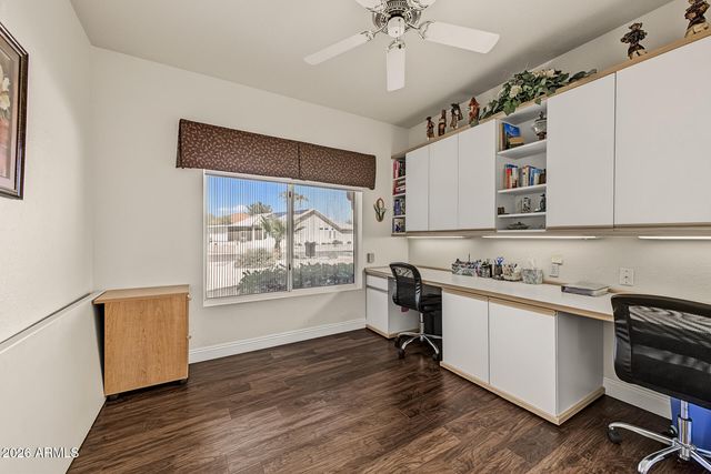 15821 W HURON Drive, Sun City West, AZ 85375