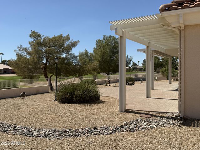 15821 W HURON Drive, Sun City West, AZ 85375