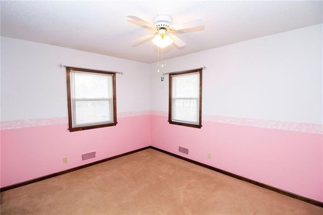 9311 W 95th Street, Overland Park, KS 66212