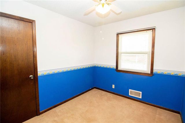 9311 W 95th Street, Overland Park, KS 66212