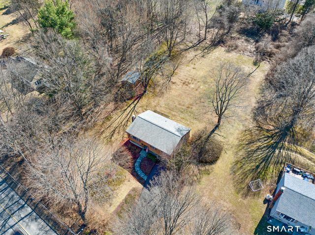 95 Hoyts Hill, Bethel, CT 06801