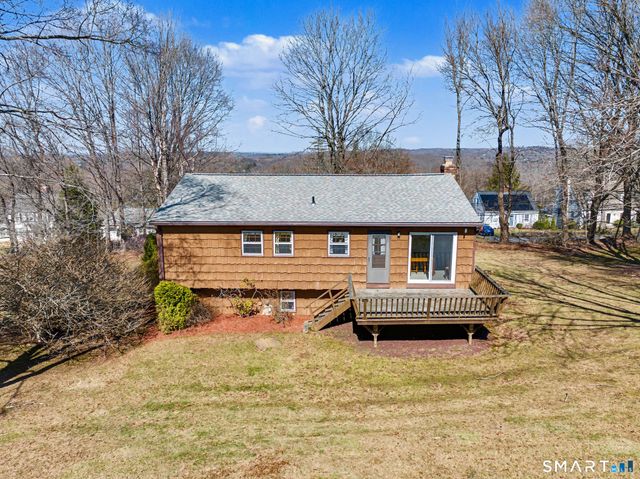 95 Hoyts Hill, Bethel, CT 06801