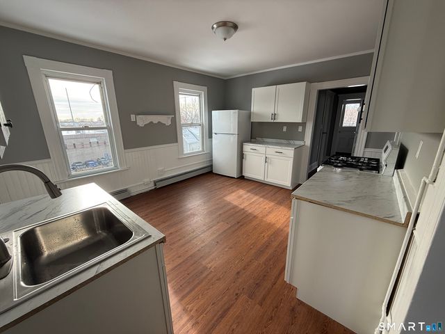 130 West Avenue 3, Stratford, CT 06615