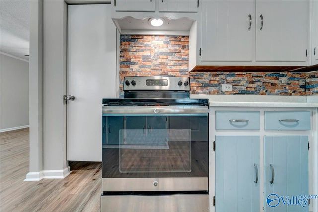 1710 Madison Street SW, Hartselle, AL 35640