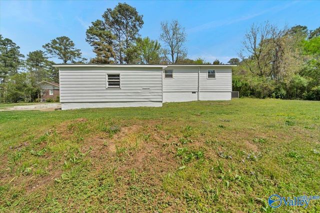 1710 Madison Street SW, Hartselle, AL 35640