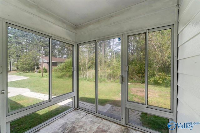 1710 Madison Street SW, Hartselle, AL 35640