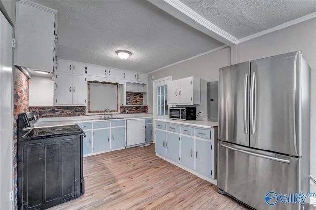 1710 Madison Street SW, Hartselle, AL 35640