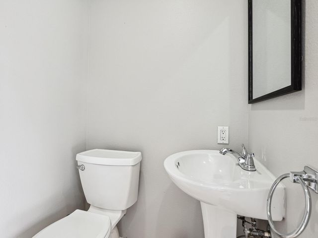 221 LYCHEE ROAD, Nokomis, FL 34275