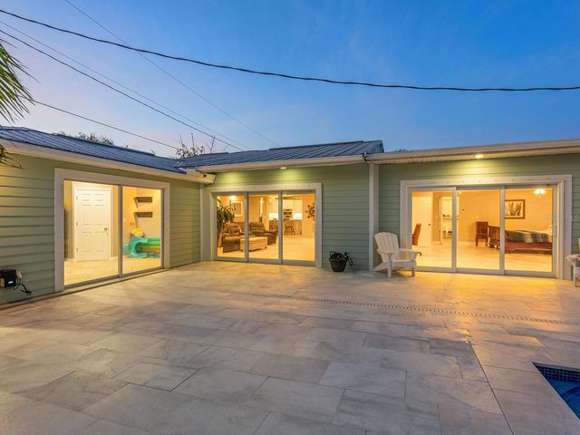 221 LYCHEE ROAD, Nokomis, FL 34275