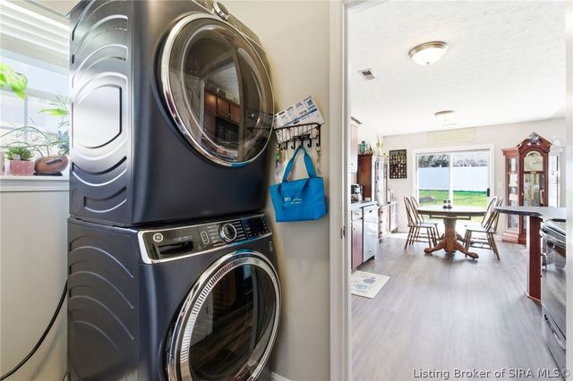 6308 Northern Lights Drive, Charlestown, IN 47111