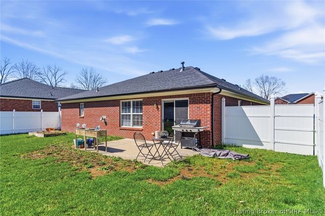 6308 Northern Lights Drive, Charlestown, IN 47111