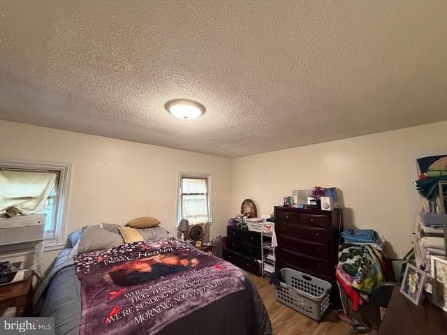 1403 N 15TH ST, Harrisburg, PA 17103