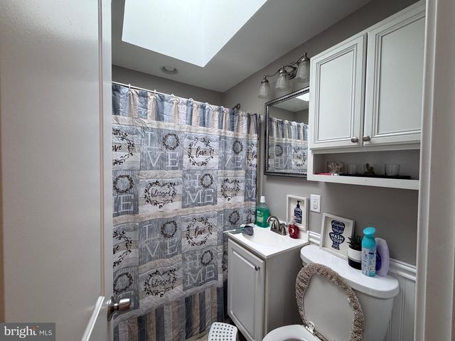 1403 N 15TH ST, Harrisburg, PA 17103